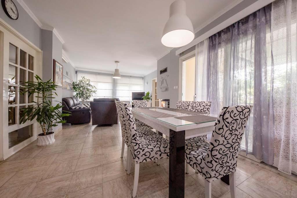 Apartmani Ana & Milo Lopar Ngoại thất bức ảnh