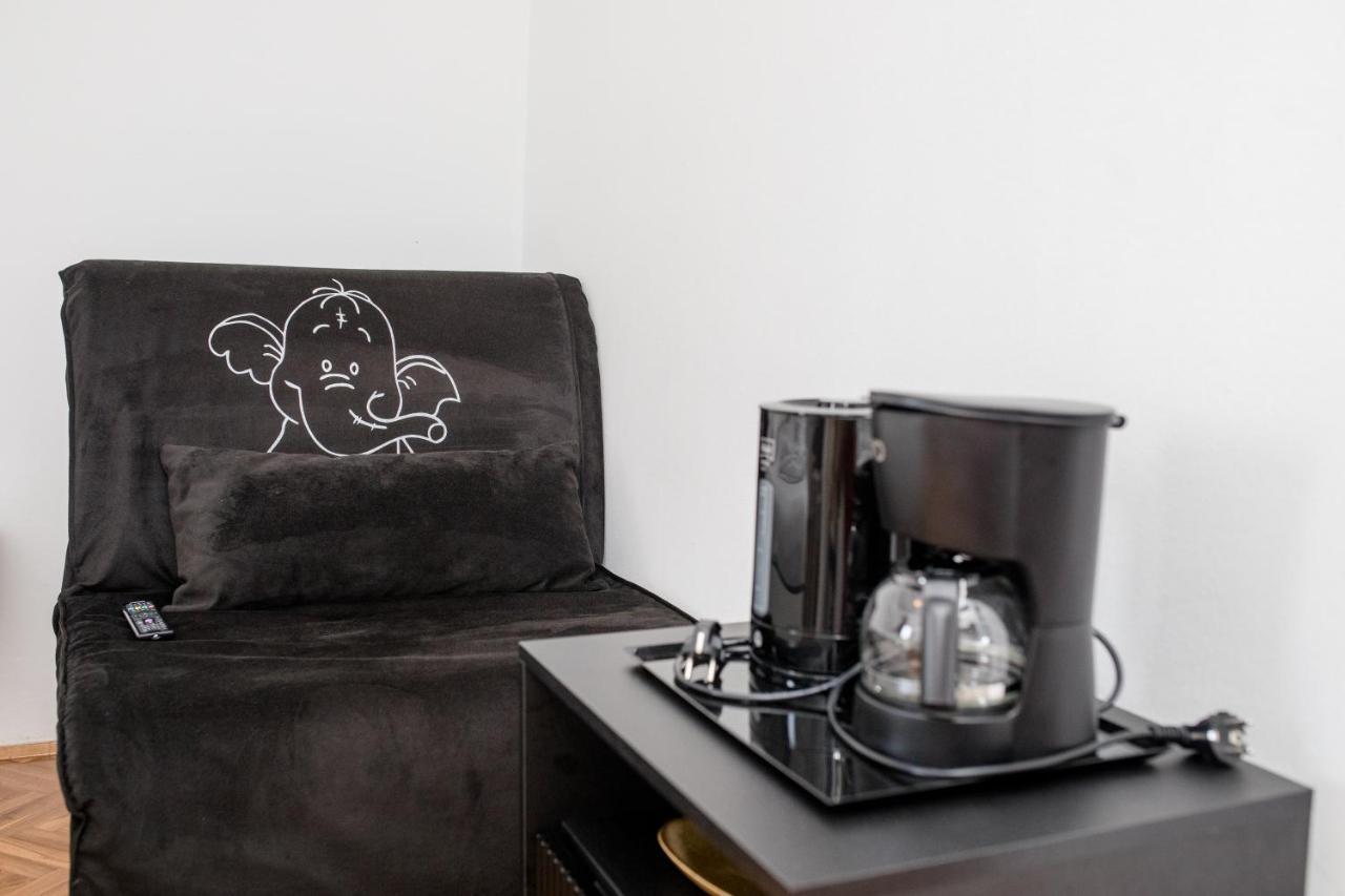 Apartmani Ana & Milo Lopar Ngoại thất bức ảnh