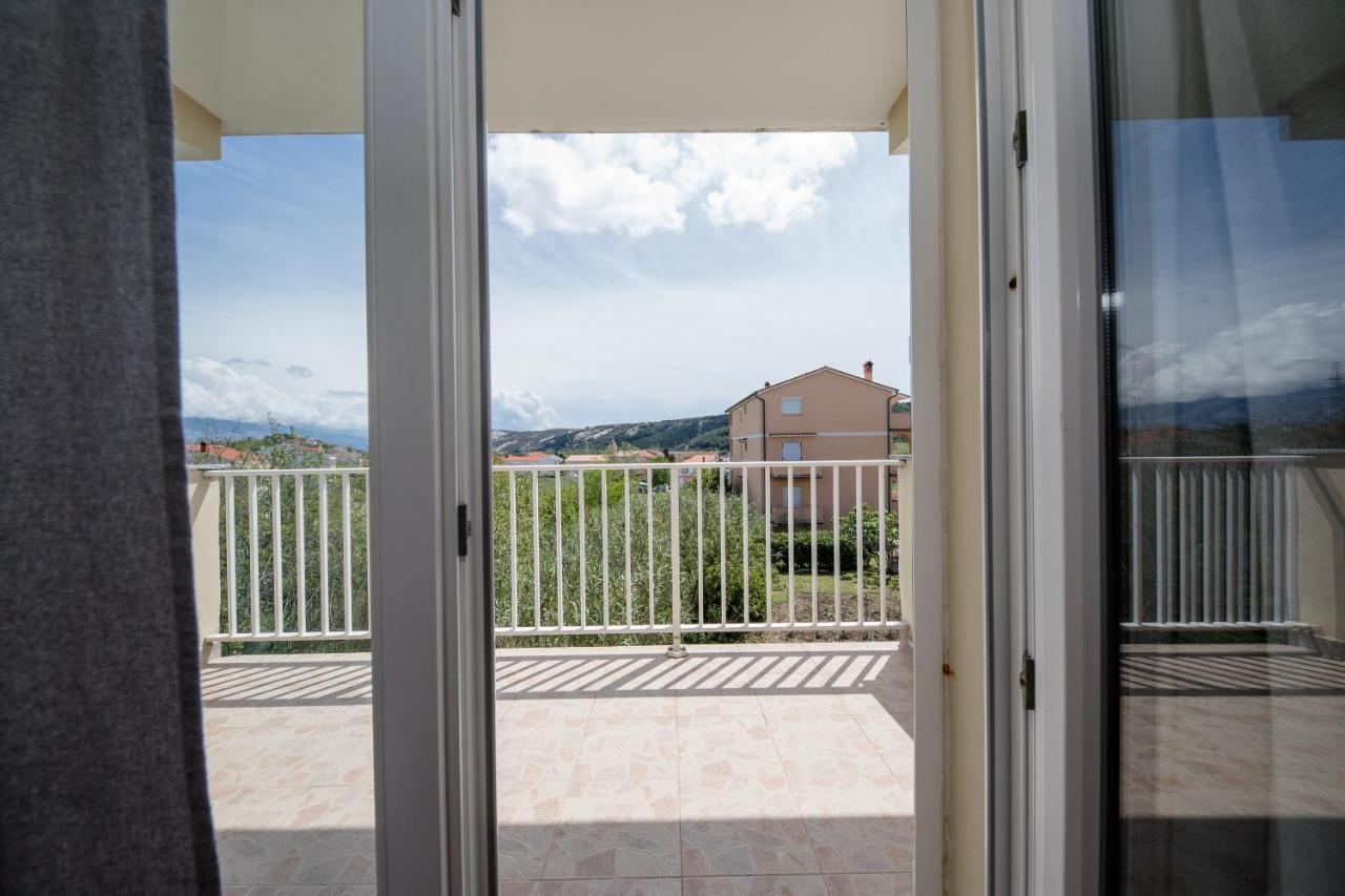 Apartmani Ana & Milo Lopar Ngoại thất bức ảnh