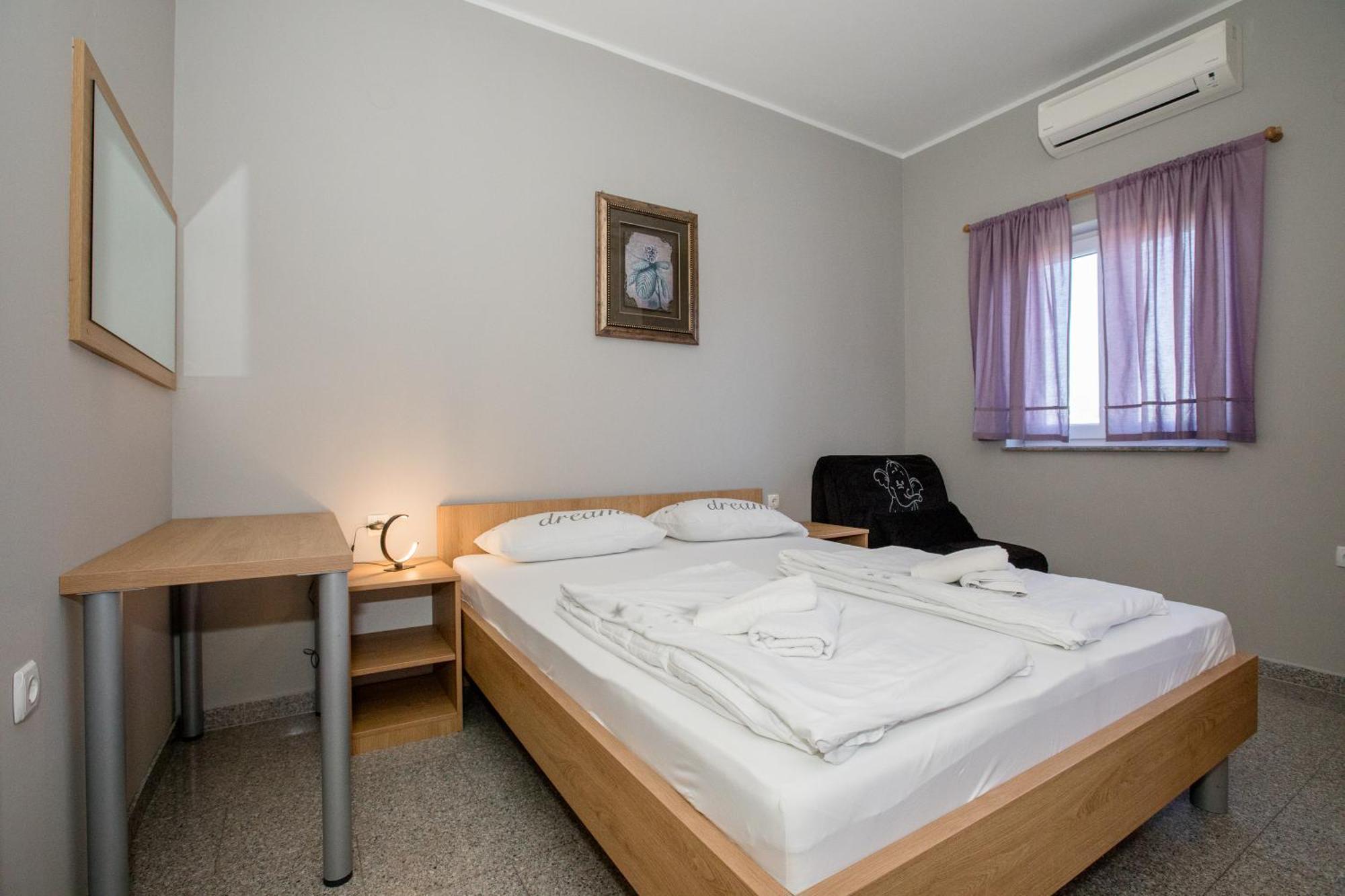 Apartmani Ana & Milo Lopar Phòng bức ảnh